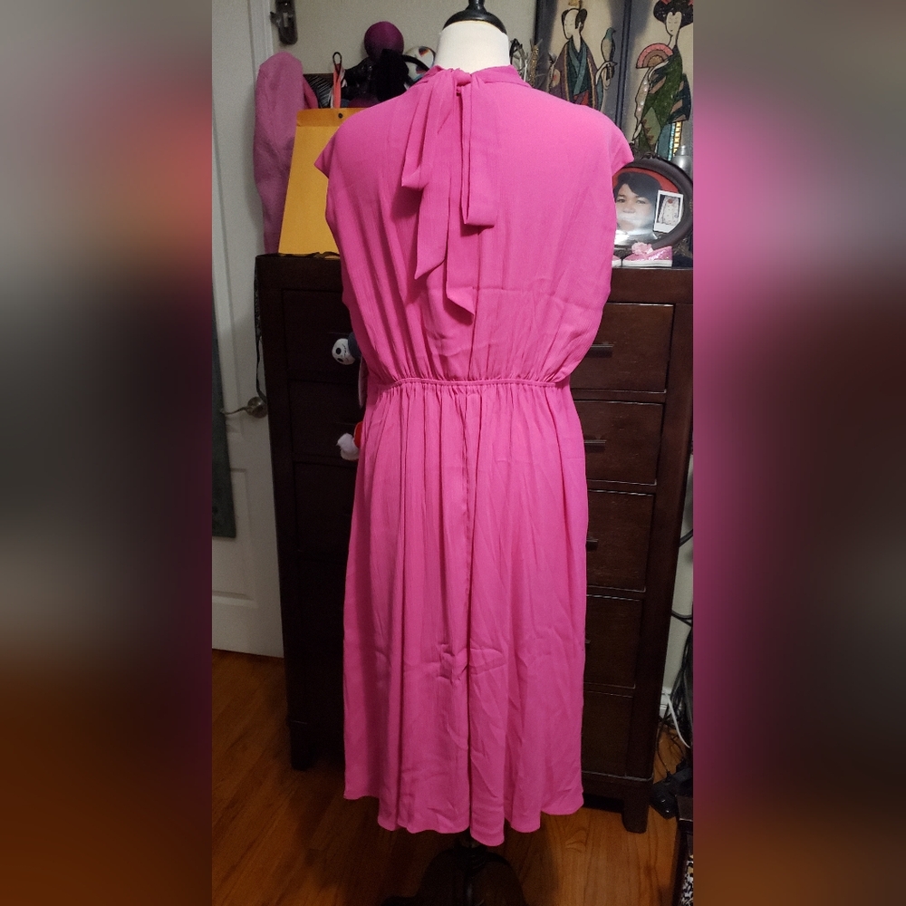 Women's Magenta Pleated Neck Midi Dress - Picture 3 of 11